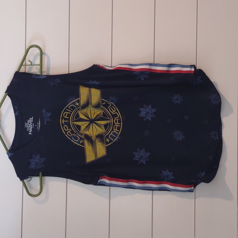 Captain marvel tank top